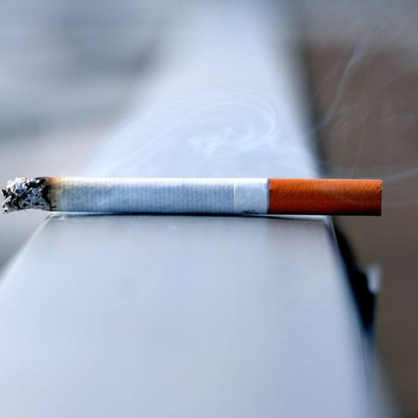 How smoking increases the chances of cancer