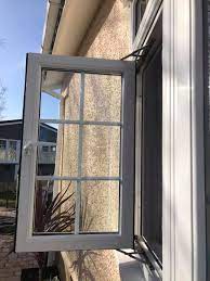 glazing repairs Leeds